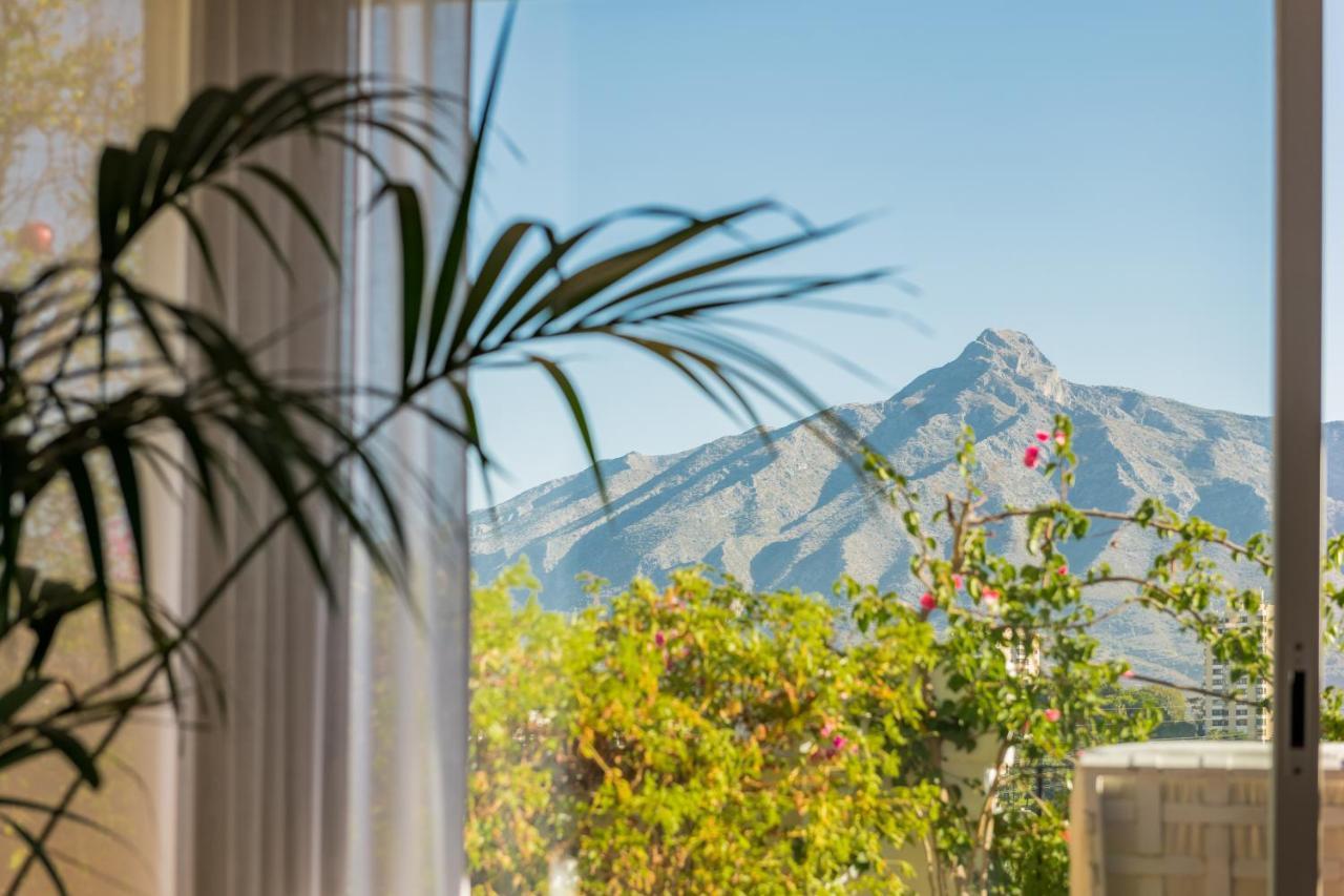 Molo Luxury Suites Puerto Banus Марбеля Екстериор снимка