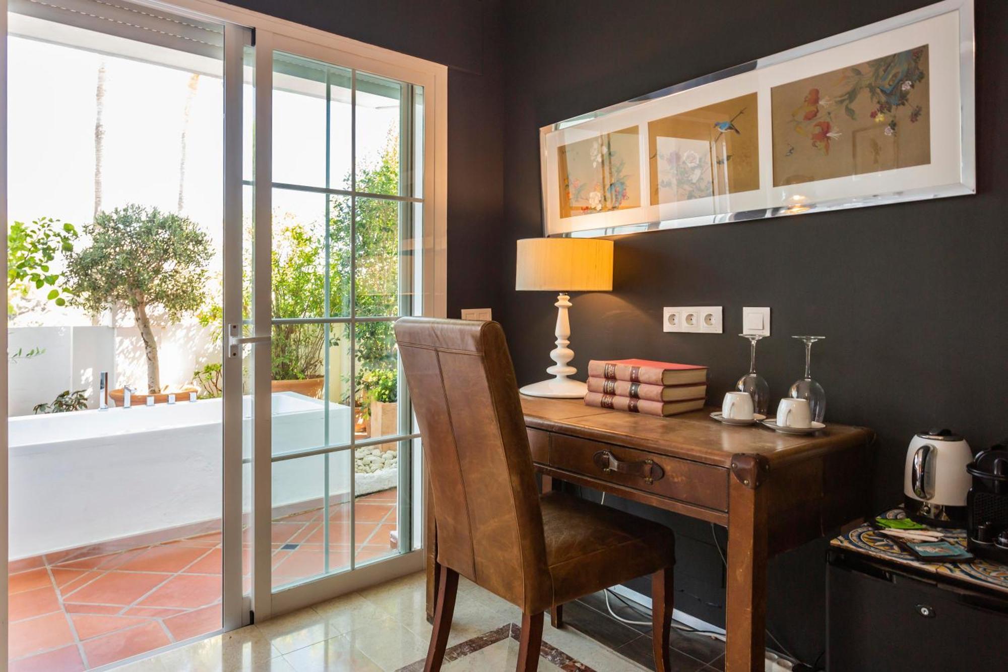 Molo Luxury Suites Puerto Banus Марбеля Екстериор снимка