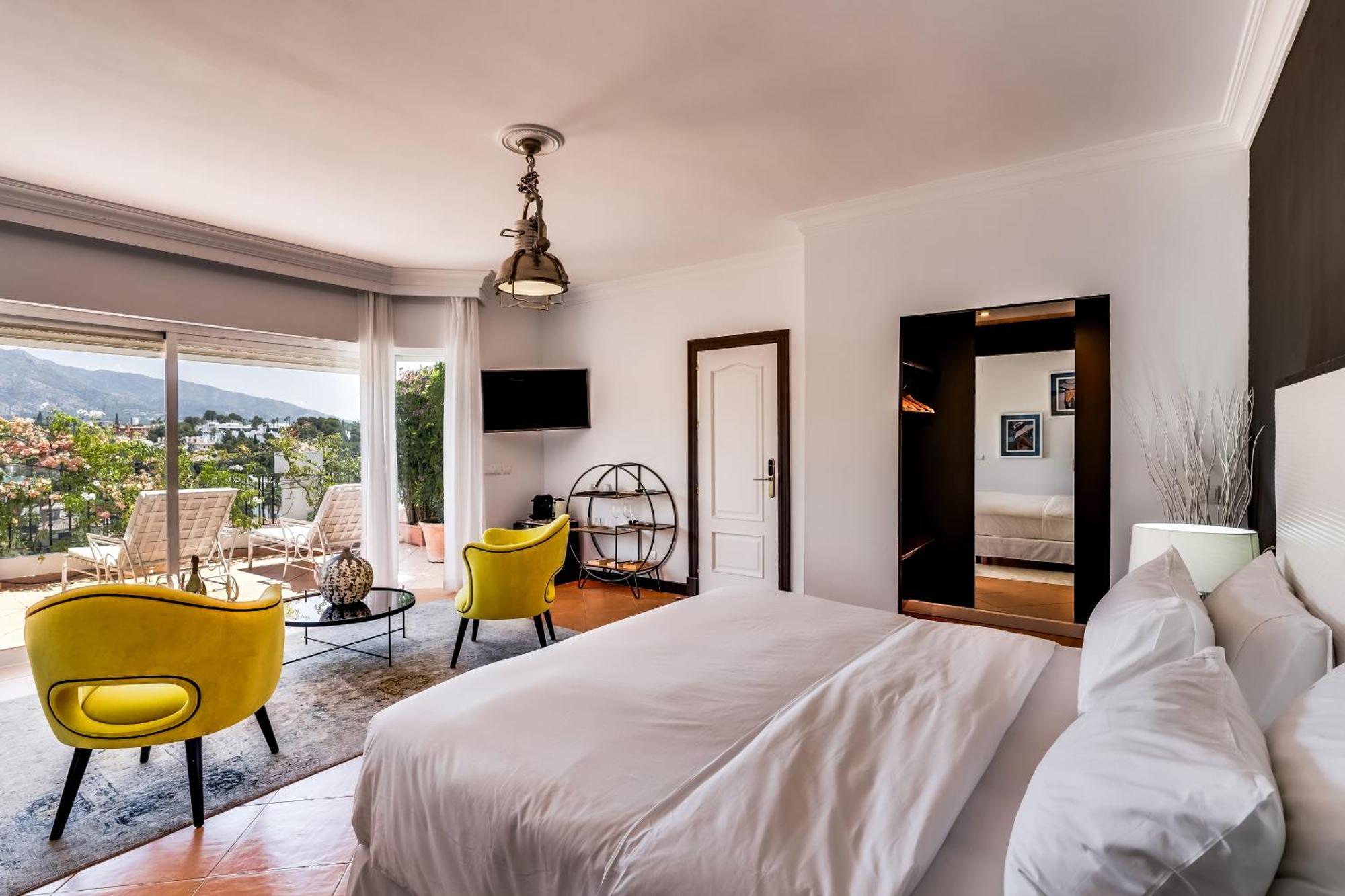 Molo Luxury Suites Puerto Banus Марбеля Екстериор снимка